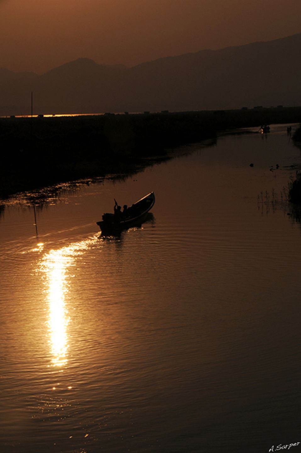 Myanmar 328