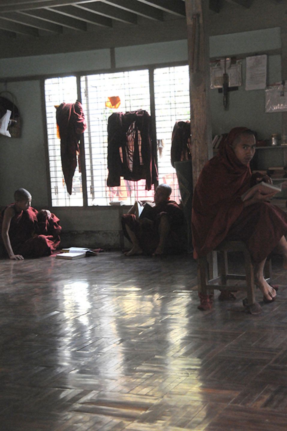 Myanmar 399