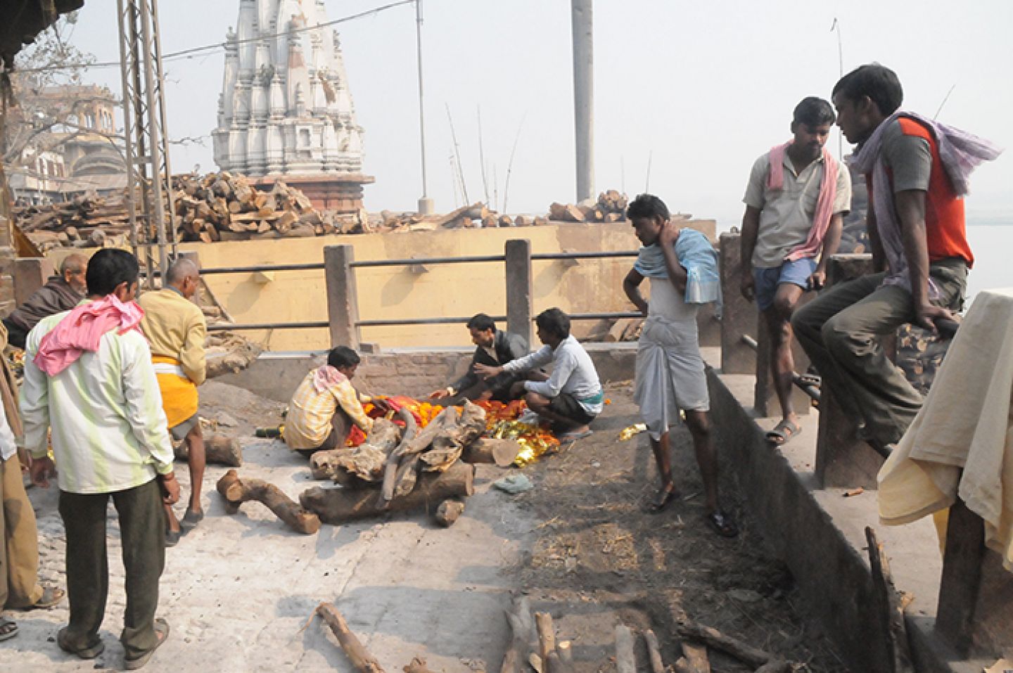 India 281