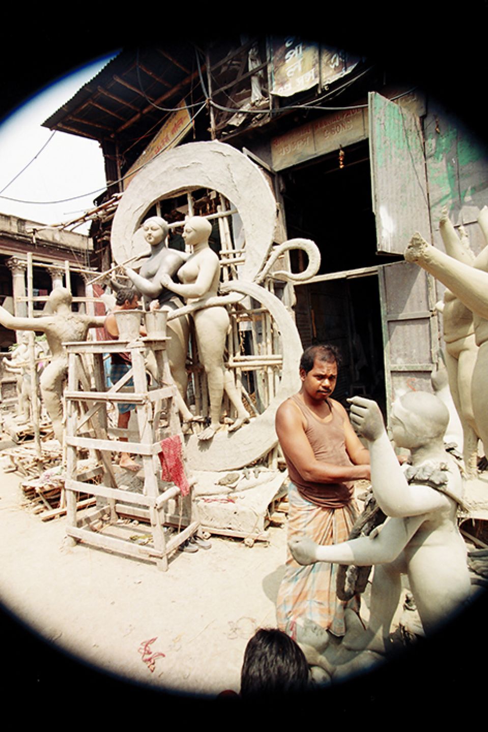 India 295